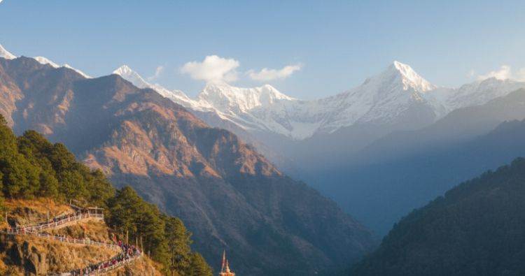 Pilgrims trekking to Maa Vaishno Devi shrine in the Himalayas
